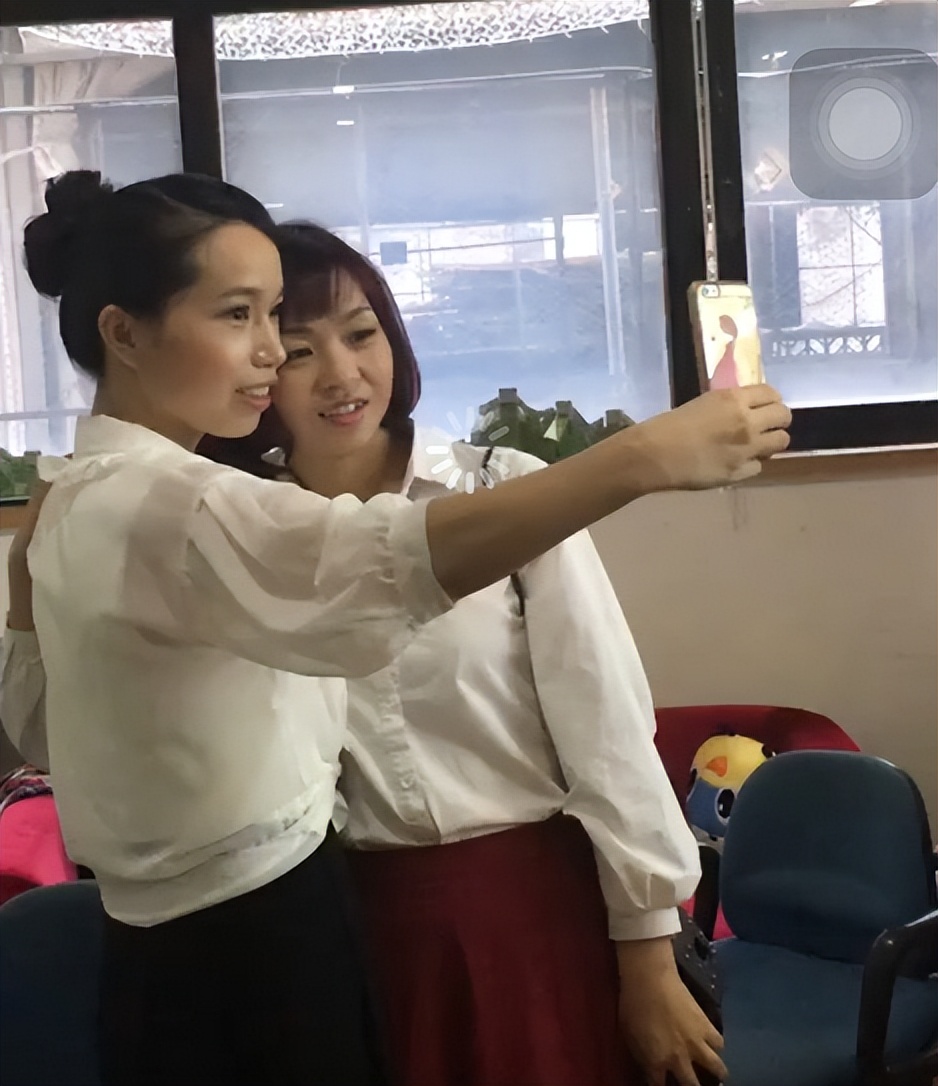 19年前，农村女孩王娜娜被人顶替身份上大学，34岁她再度高考