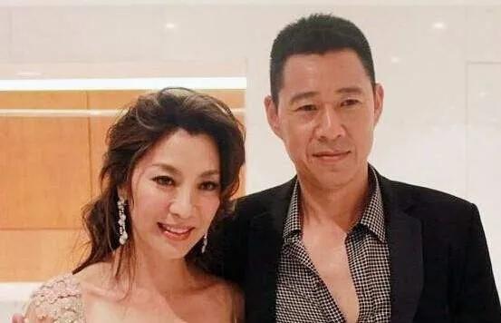 在香港回归暨七一党的生日盘点和祝福一下结发成钻的结发夫妻