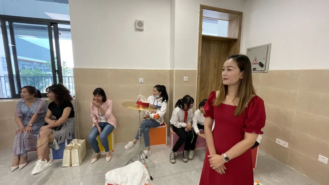 美在附小——记天府新区新兴中学附属小学开展第一届艺术节