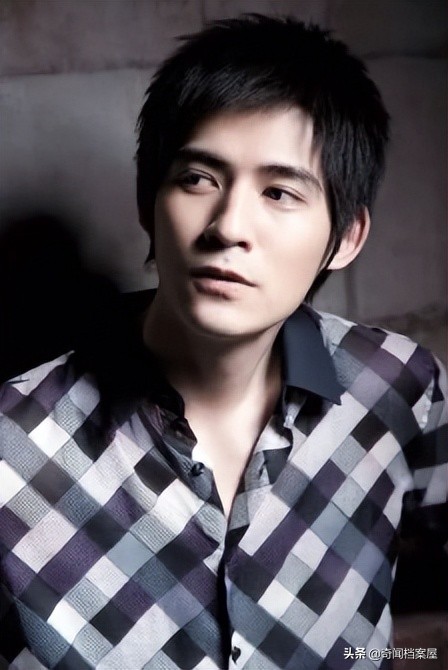 大S最刻骨铭心的一段恋爱，极像梁朝伟，网友：永远的花泽类