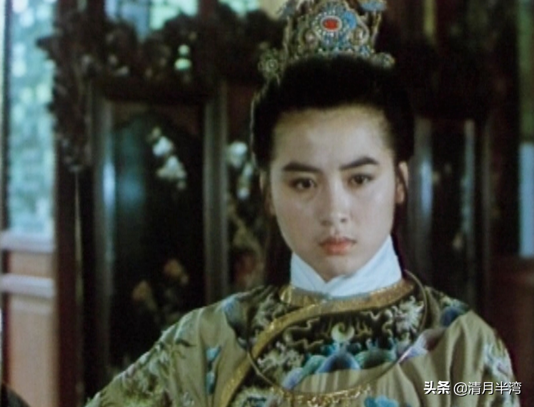 北影版《红楼梦》40位美人集锦，耐看不撞脸，打酱油的都惊鸿一瞥