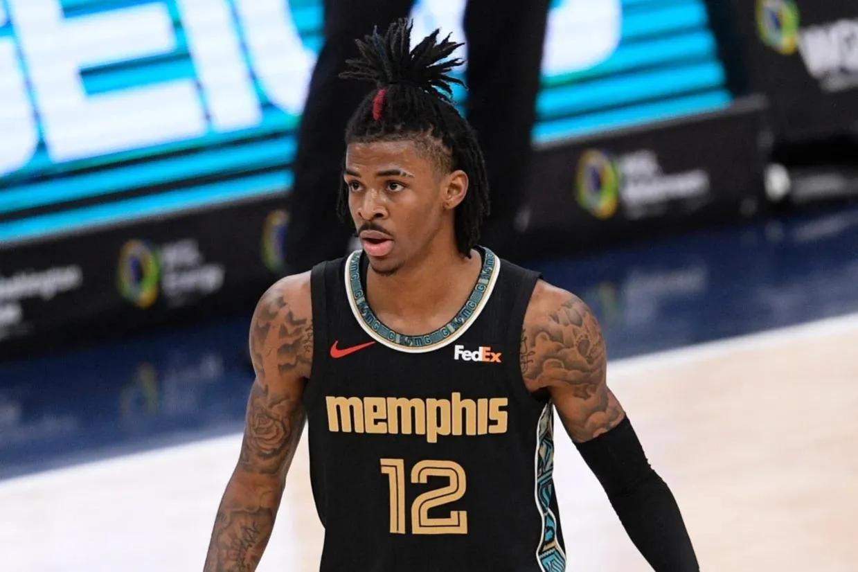 篮球比赛上场人数有多少人（美媒将30支球队观看主场比赛的平均球迷数量分档，仅2支球队超2万）