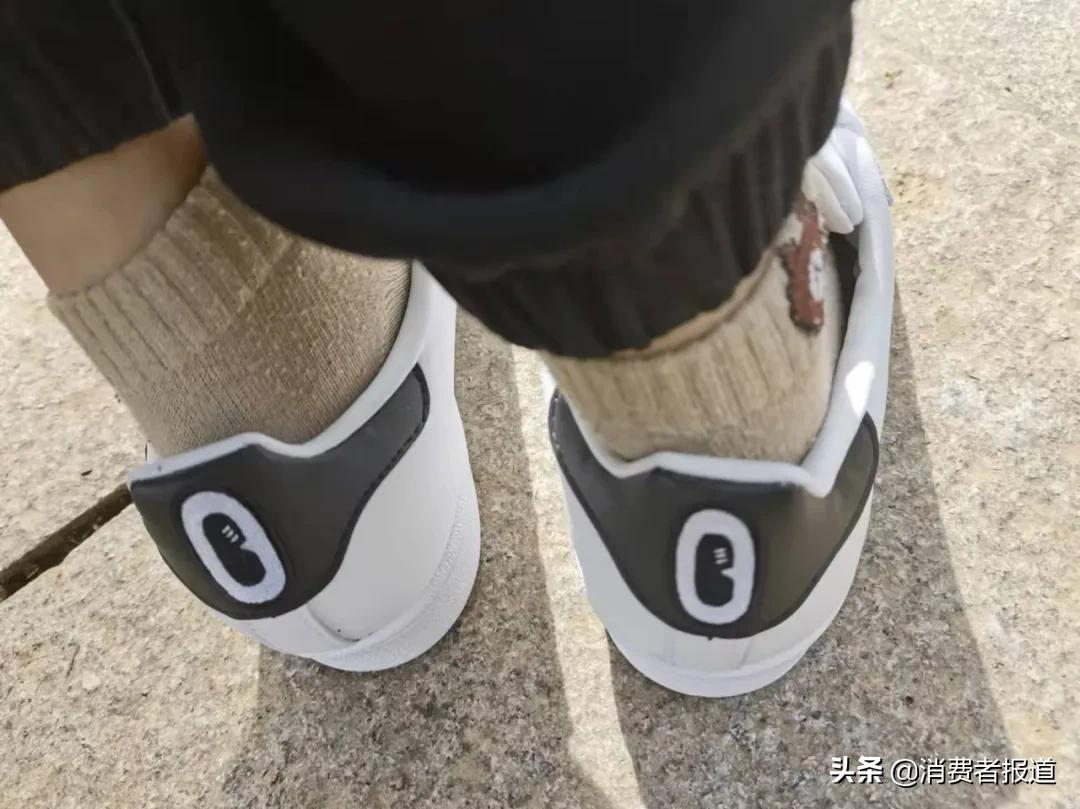 阿迪达斯被消费者质疑虚假宣传,买三叶草变“大眼睛”