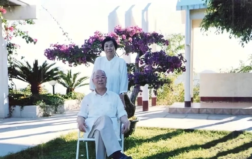 我军唯一的大校营长：主席特批，打落一架敌机，军衔上就加一颗星