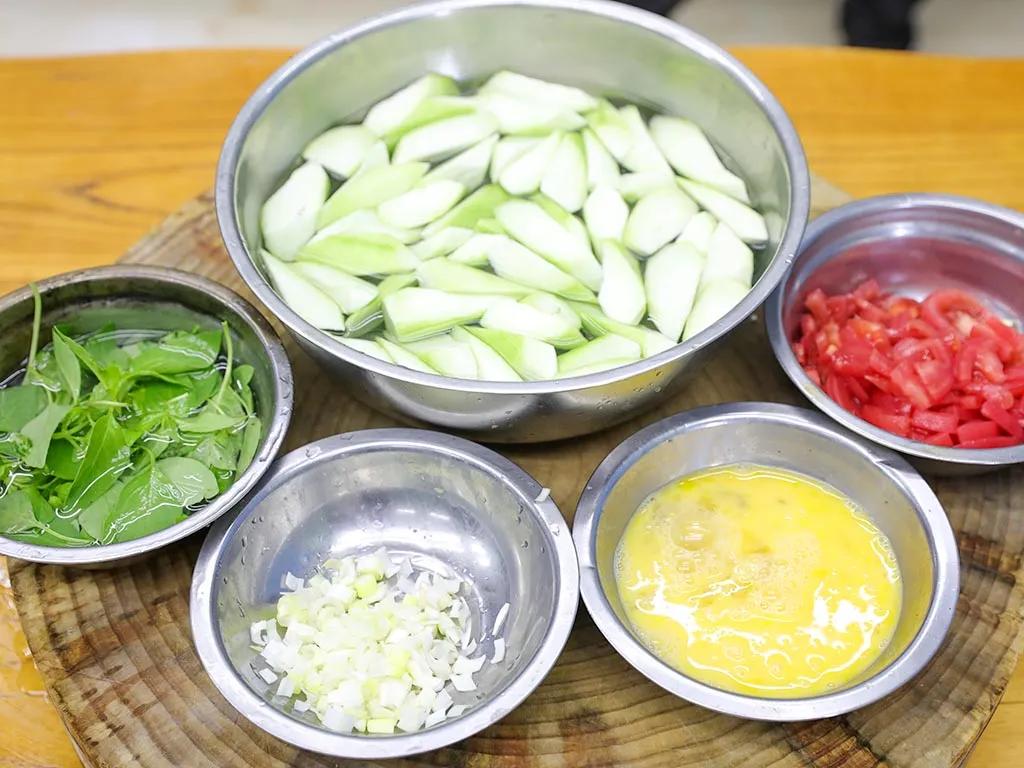 中老年人：建议经常食用这5种美食，营养健康身体好