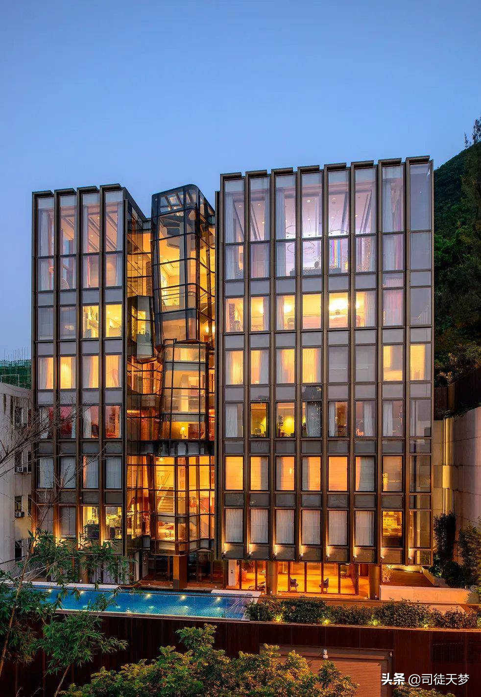 被盗失火，港星的豪宅比他们的花边还好看