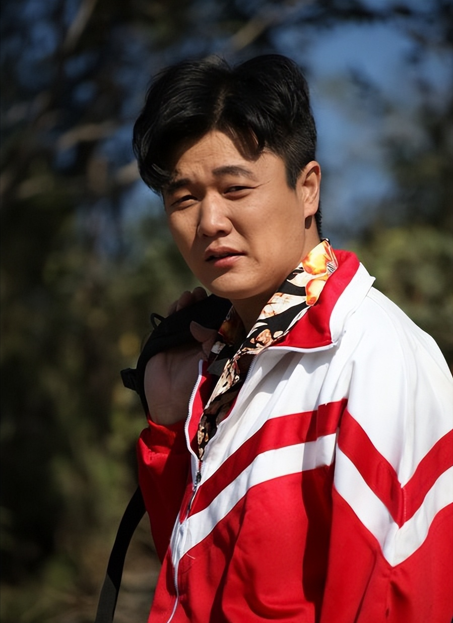 事实上,肖央之所以能走到今天,很大一部分功劳也取决于王太利,如果没