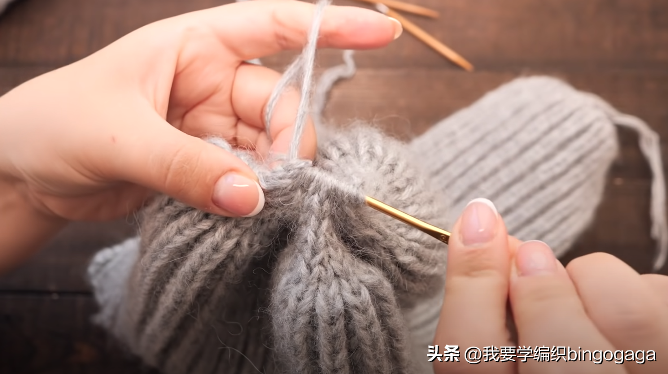 怎樣織帽子（冬天來款這樣的帽子抗寒，一款雷鋒帽編織教程，帶來從頭到腳的暖）