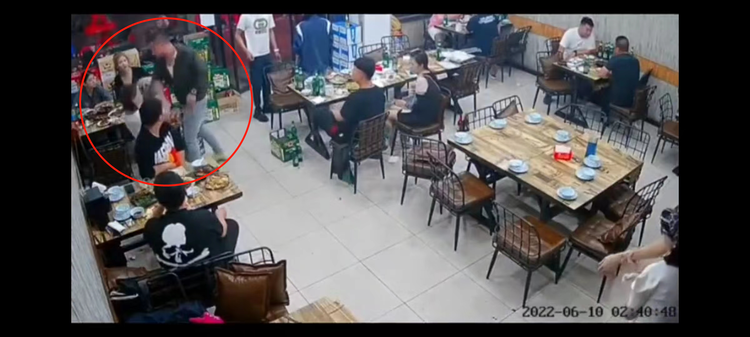 唐山烧烤店吧台装修效果图展示现代简约风格设计