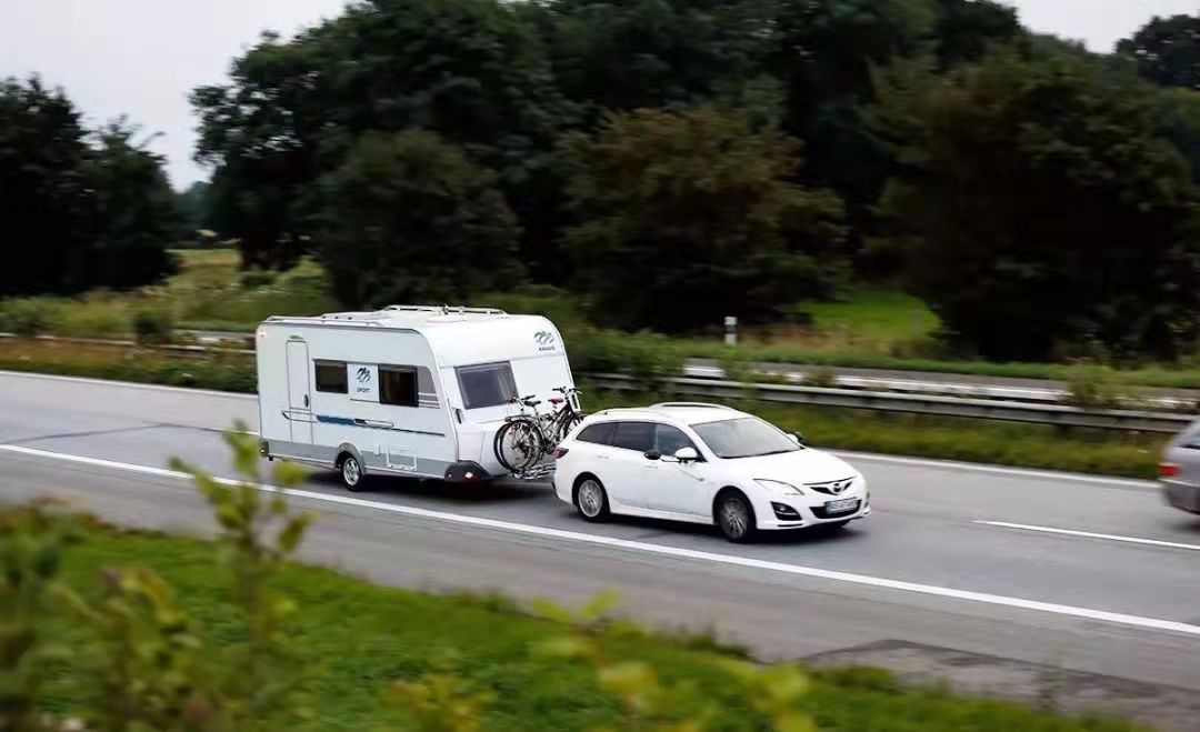 C6驾照来了，驾驶拖挂式房车去旅游需要知道的那些事