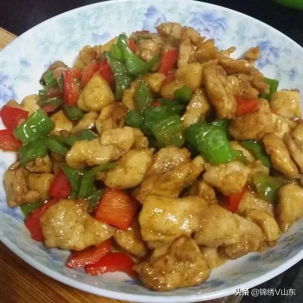 年夜饭12道硬菜，用料制作简单，寓意虎年万事如意，美味又好吃