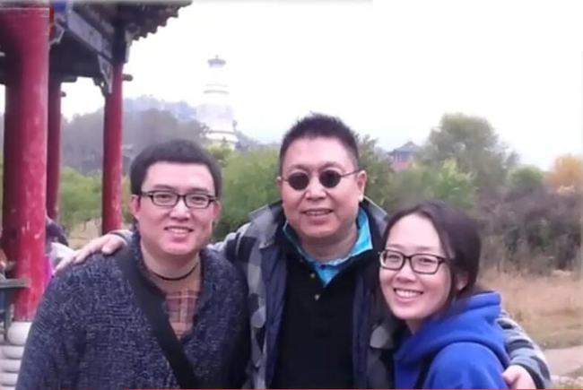 “老实人”王为念：与糟糠之妻离婚，二婚娶小香玉，多次感谢前妻