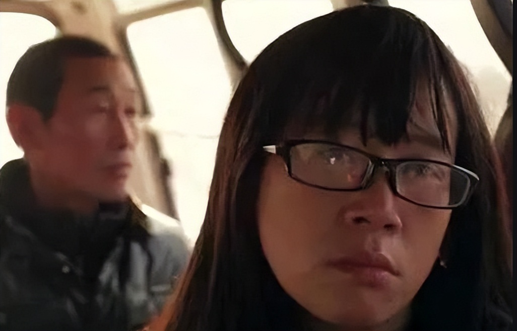 诗人余秀华：好不容易脱离苦海，转身又跳进火坑，图啥呢