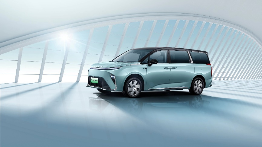 丰田又爆出一款MPV神车；日产全新7座MPV全球发布