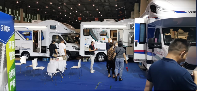 第四屆成都房車展精彩收官，依維柯房車大放異彩