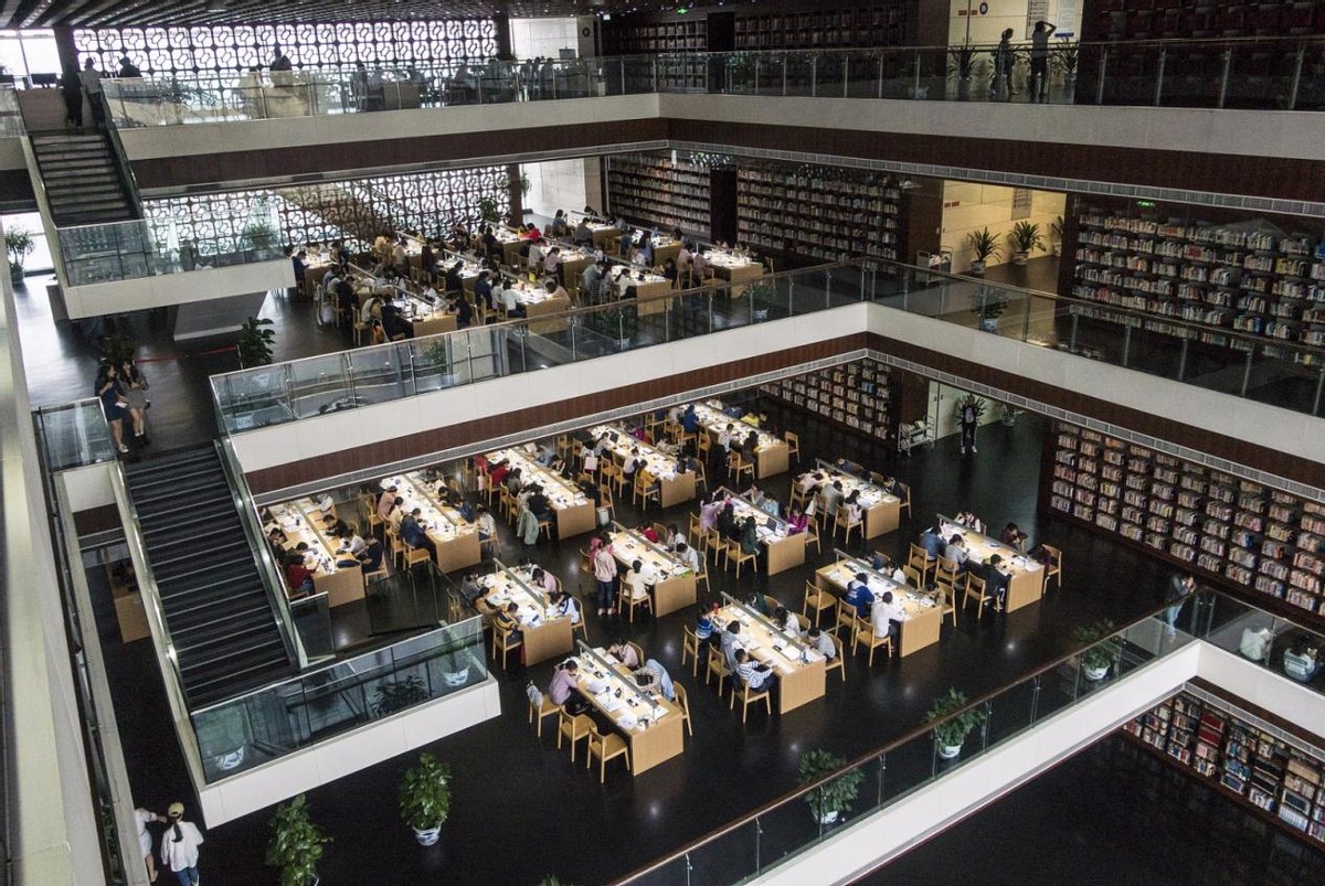 海外名校真的有想象中，那么很好申请么？