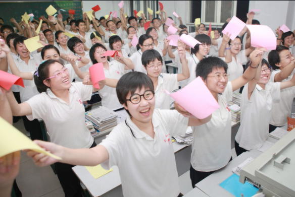 2022恐成高考“最难年”，3个变化要注意，部分学生难考本科