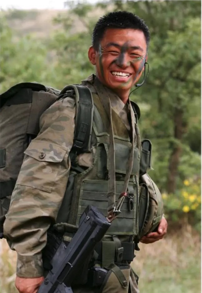 18杨凡,郑卫莉领衔主演的《武装特警》观看.:优酷视频,爱奇艺