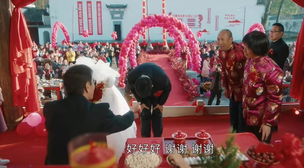 赵丽颖新剧开播，网友大呼“太气人”，低俗婚闹何时休