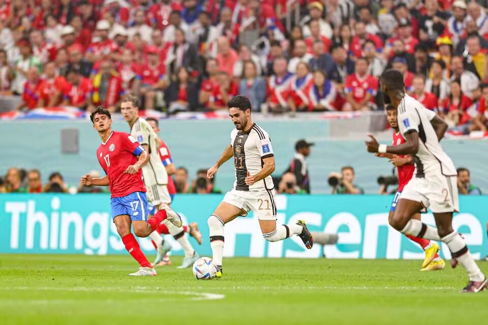 德国在俄罗斯世界杯战绩（世界杯4-2！德国队悲壮出局！故事的起因，应该是吕迪格的高抬腿）