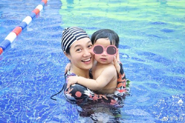 �쵤����Ů���ժҰ�ˣ�������ص͵�����ǣ1�����С�ֳ��а�