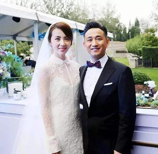 在香港回归暨七一党的生日盘点和祝福一下结发成钻的结发夫妻