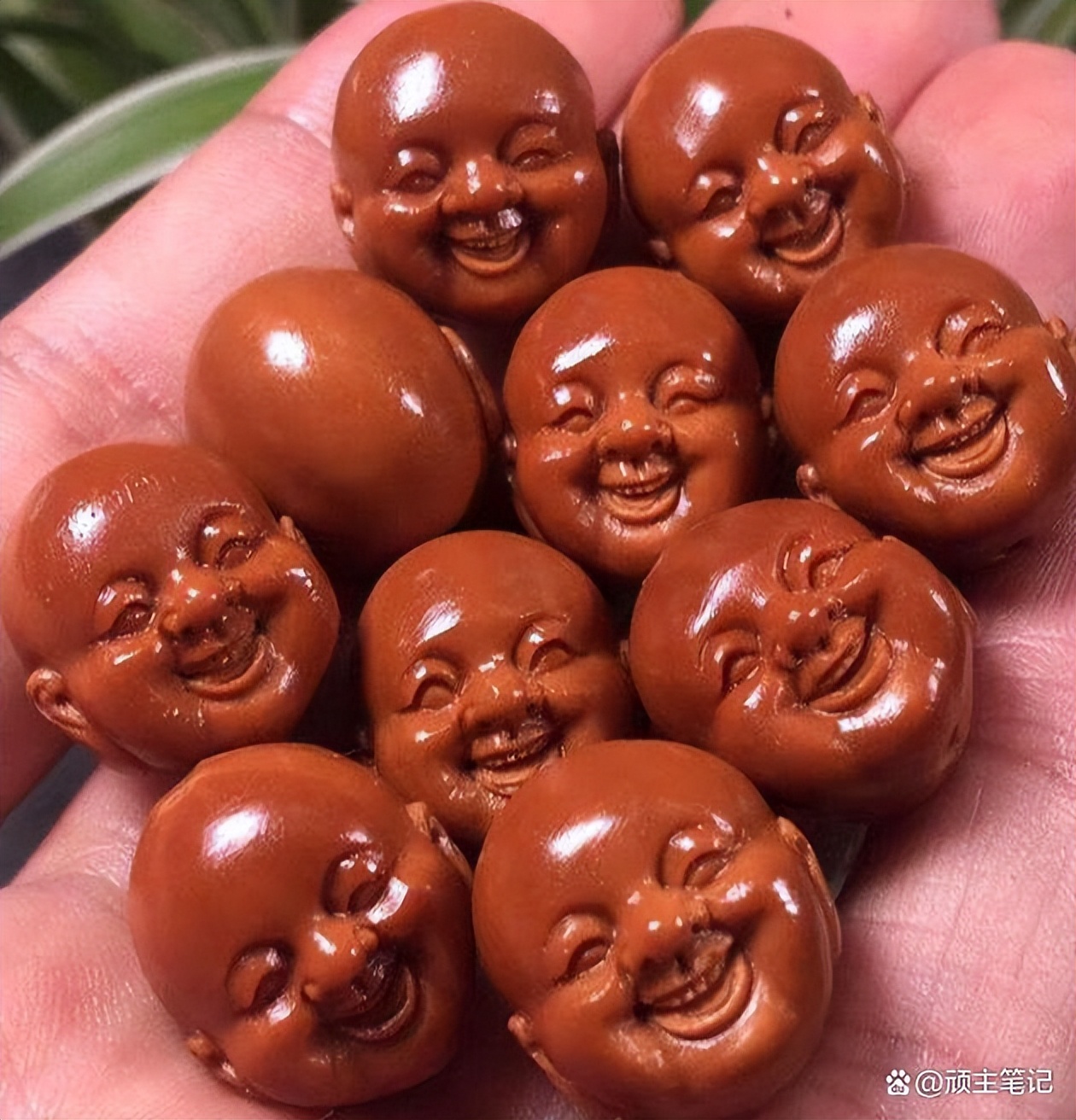 適合男士佩戴的文玩手串有哪些？
