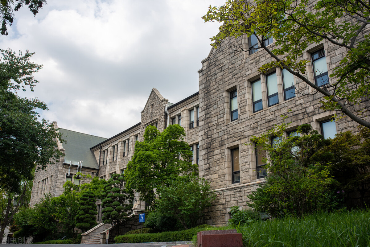 韩国留学怎么样？6所大学入围世界top100！可23年春季入学