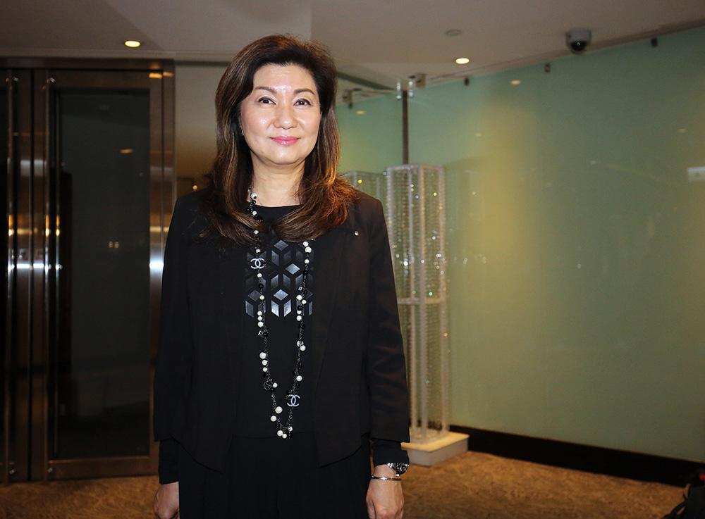 TVB男星回巢后首部作品将播！18年前曾手撕乐易玲，再回归遭质疑