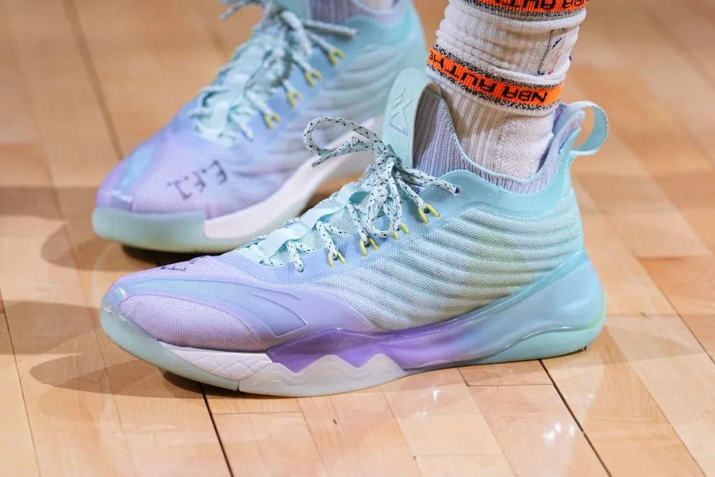 nba哪些球星联名了aj（NBA球员上脚：安东尼的AJ36很帅气，匹克的维金斯签名鞋）