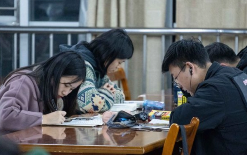 考研和高考的差距在哪？大四学姐说出答案，原来不少人都想错了