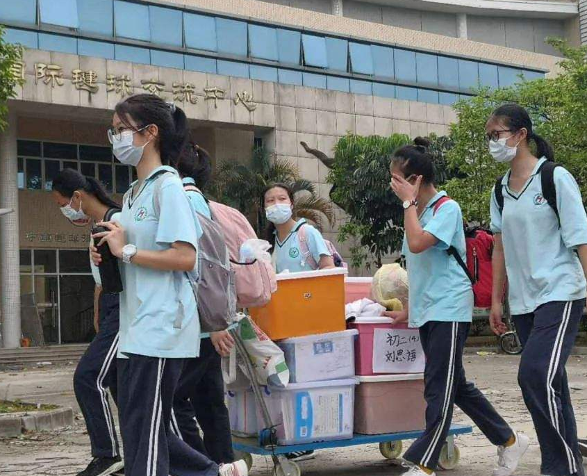 广东有8所“野鸡大学”，学生毕业后还是高中学历，简直防不胜防