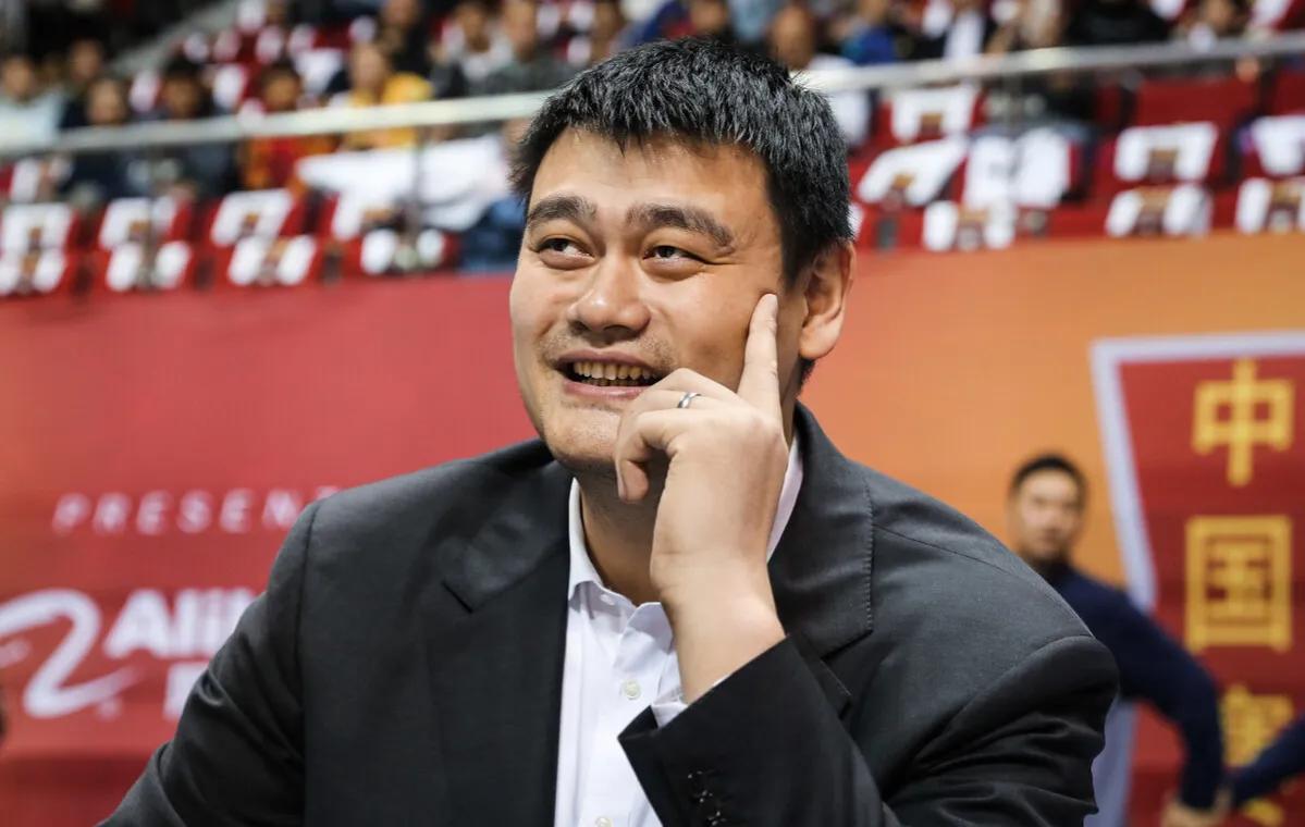 为什么cba回放投屏这么模糊(深度剖析，为何CBA无法达到NBA的高度，真的是姚明管理能力不行吗)