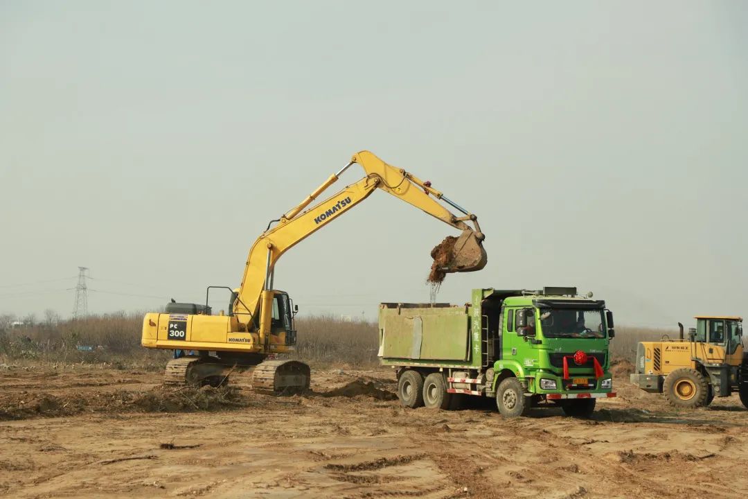 渭南市第六医院建设项目进驻施工