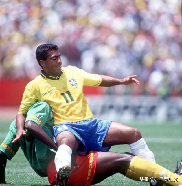 世界杯黄红牌小组出线(1994年世界杯B组，巴西大胜喀麦隆出线，贝贝托摇篮舞首秀)