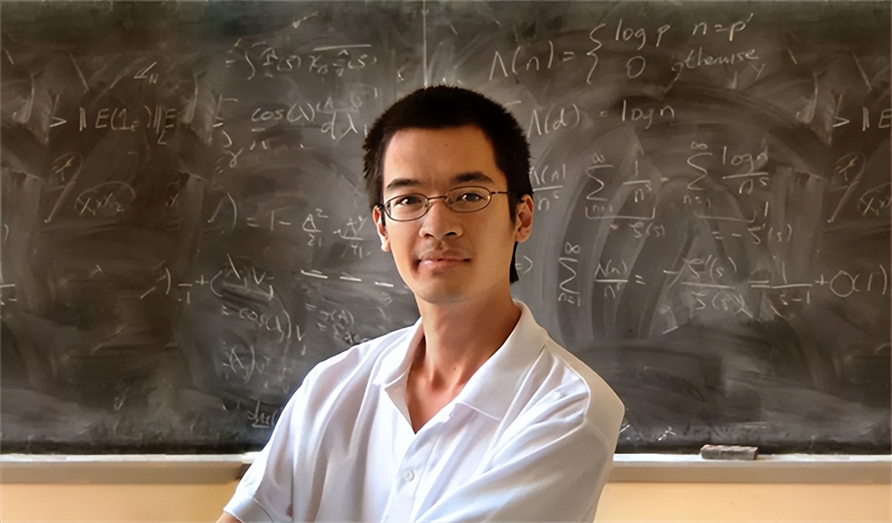 8岁高考得760分("神童"陶哲轩:8岁高考得760分,智商超过爱因斯坦,如今