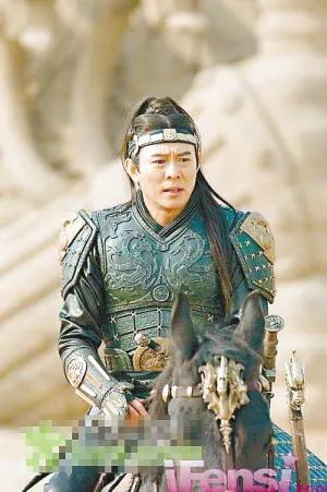 偶尔饰演坏男人的演员