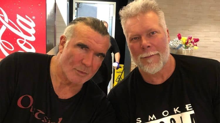 两届WWE名人堂成员“剃刀拉蒙”去世，享年63岁