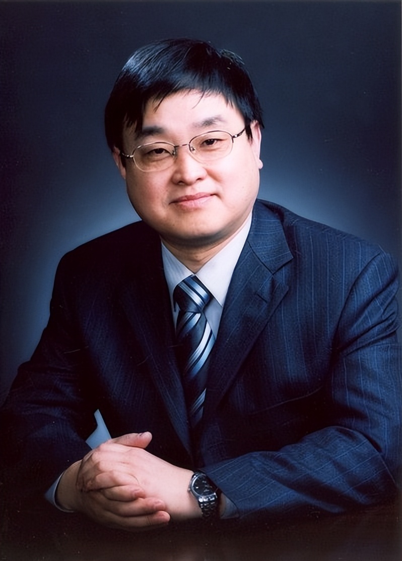 群星闪耀，50余位院士在此求学任教！南京大学“百岁学科”，实力顶尖！