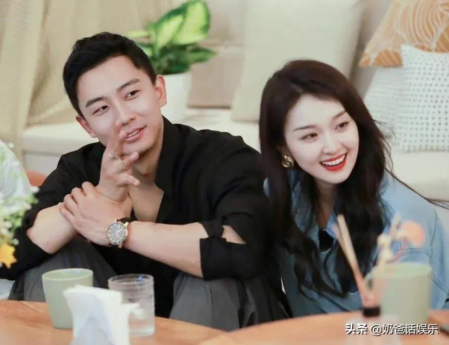 三位恋综女嘉宾素颜反差大,熊笑宇更耐看,罗拉像是变了个人