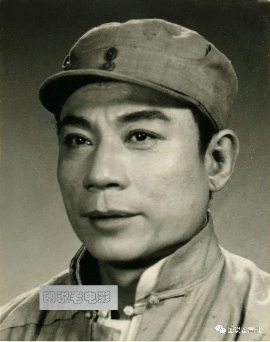 新老李向阳相聚 独不见“鬼子王”方化 新版《平原游击队》剧组照