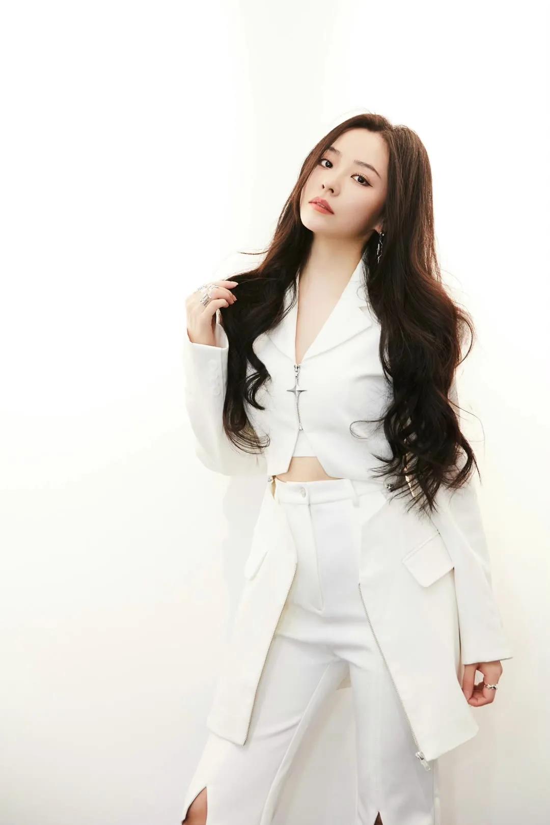 张靓颖高清写真12