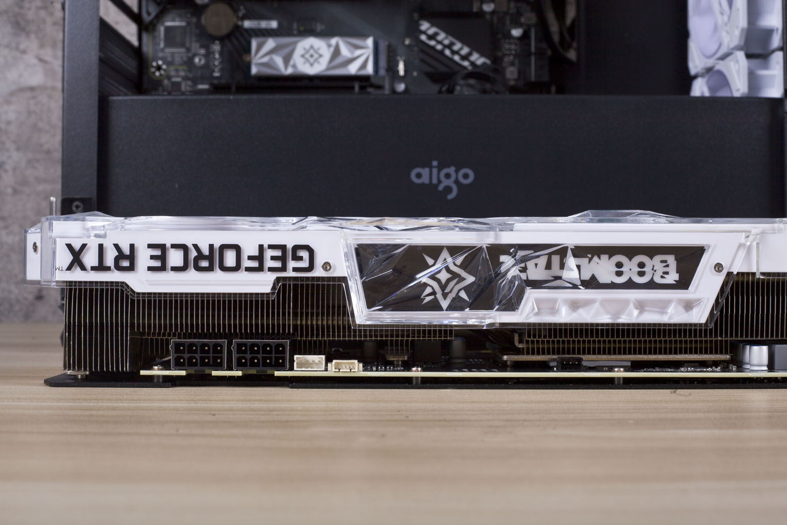 双网面开孔光污染+散热拉满，爱国者YOGO M2 性能版体验