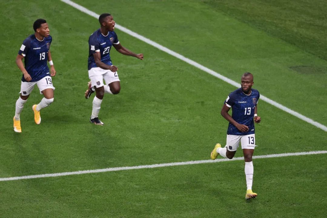 世界杯进球榜前五分钟（世界杯最快进球诞生！老将领跑射手榜，卡塔尔创下历史耻辱纪录）-趣拿体育