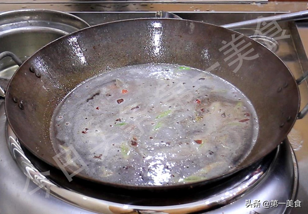 家庭豬肉丸子的做法,家庭豬肉丸子的做法,簡單又好吃