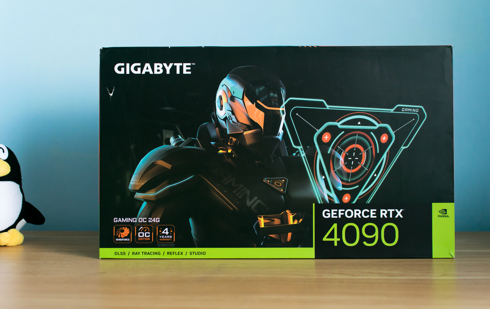 需要换的不止是电源还有它！技嘉显卡RTX 4090 GAMING OC 24G惊鸿一瞥