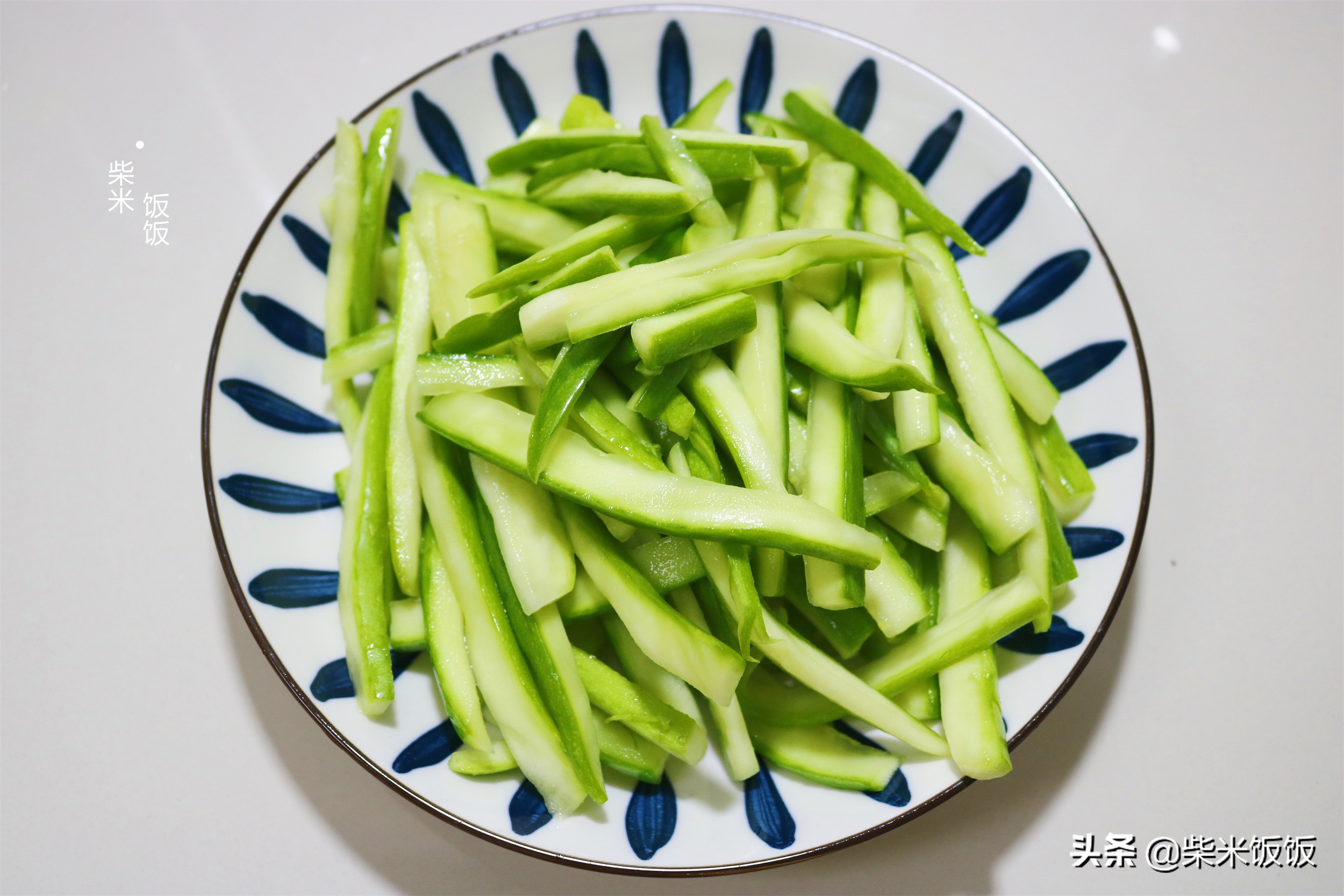 冬天，正是吃这菜的好时候，清甜脆嫩又多汁，大火一炒真开胃