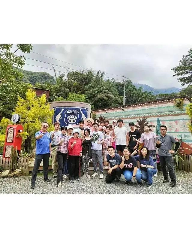 小S徐熙娣携全家出游