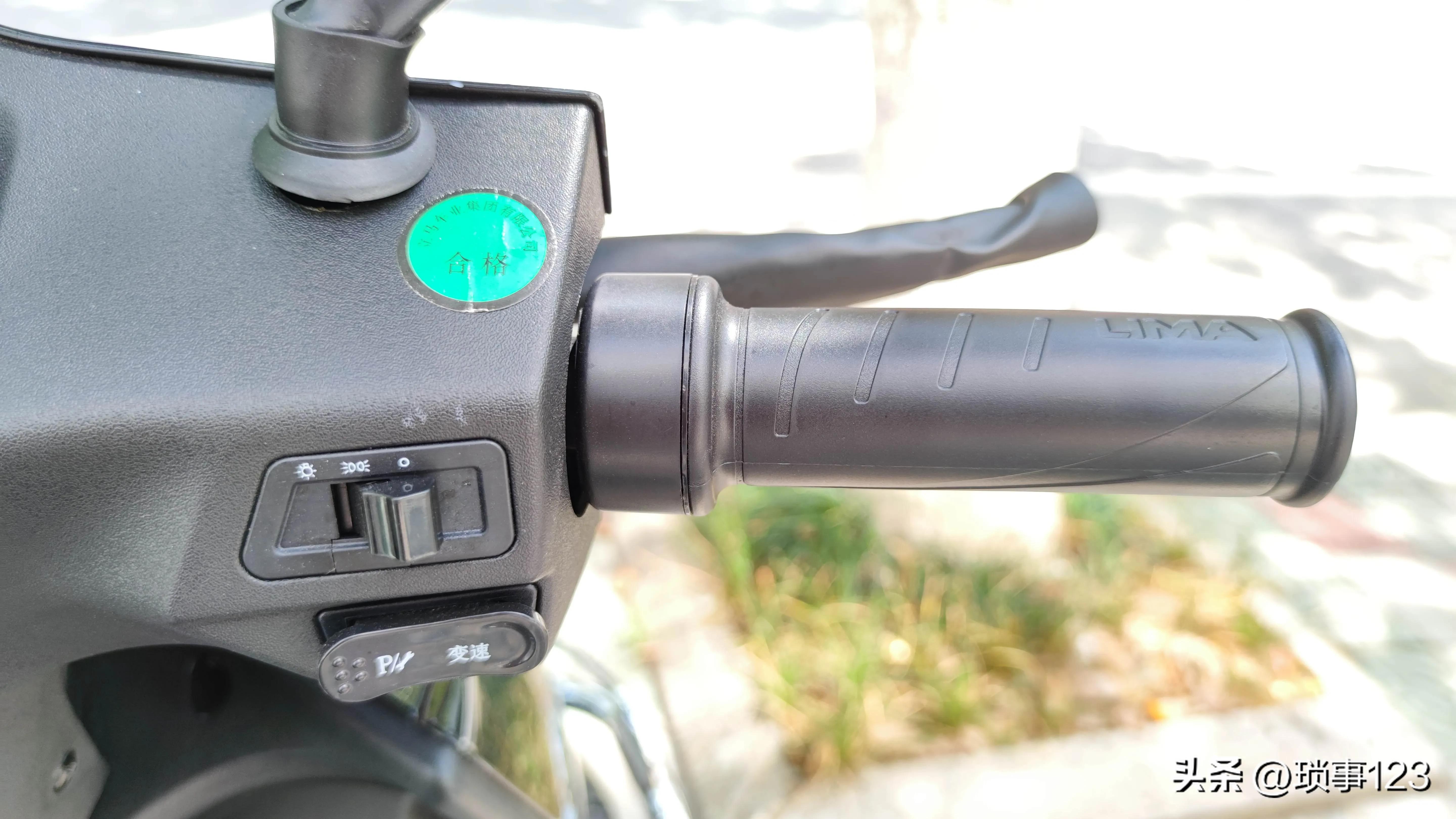 立馬電動摩托車（3850元入手，立馬極威（LM1500DT-10）電動摩托車靜態評測）