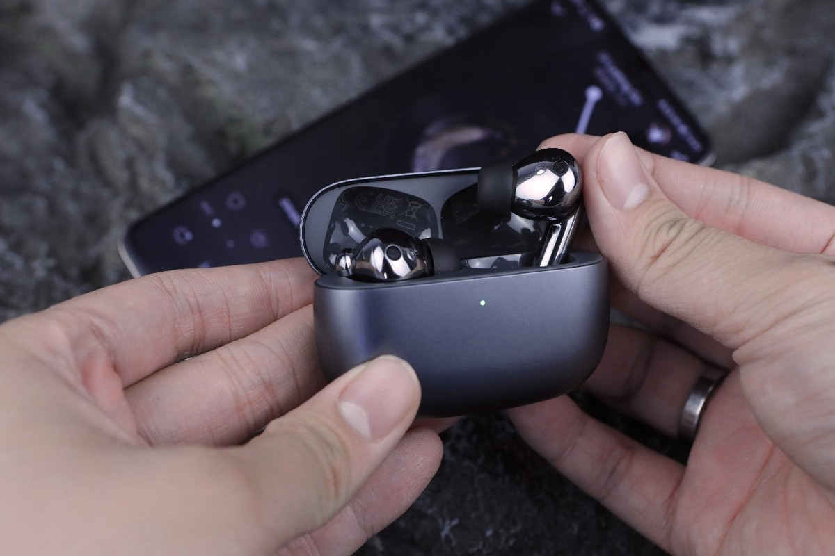 能測溫的耳機你見過嗎？Earbuds 3 Pro智能測溫降噪耳機
